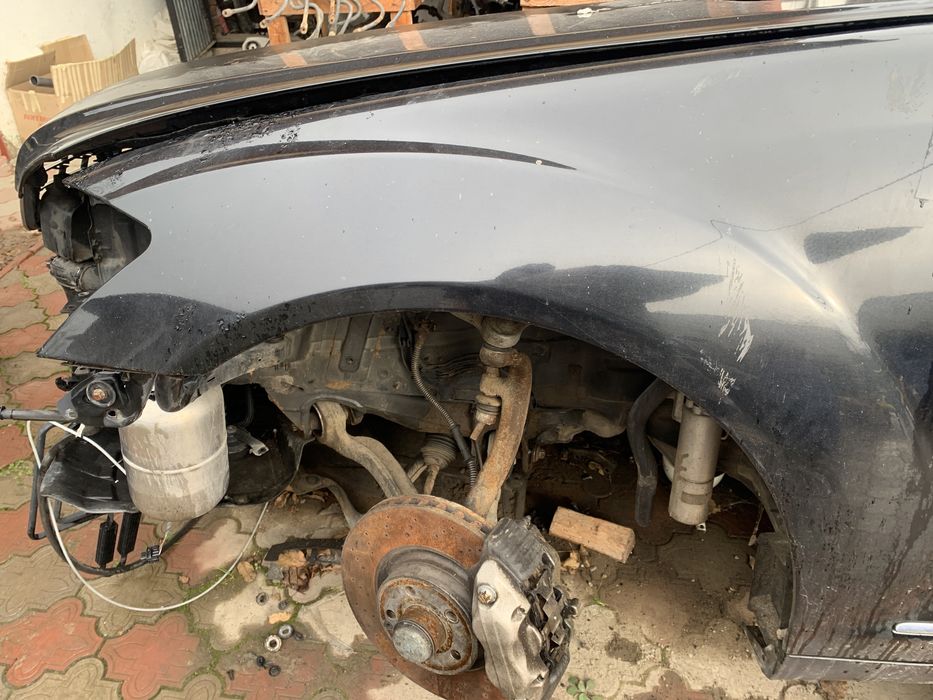 Крило  мерседес w221