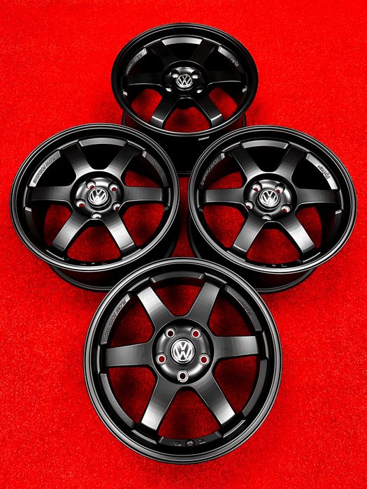 Диски R17 5.112 ET42 фольц пассат b6 b8 гольф тігуан тірок шкода а5 а7