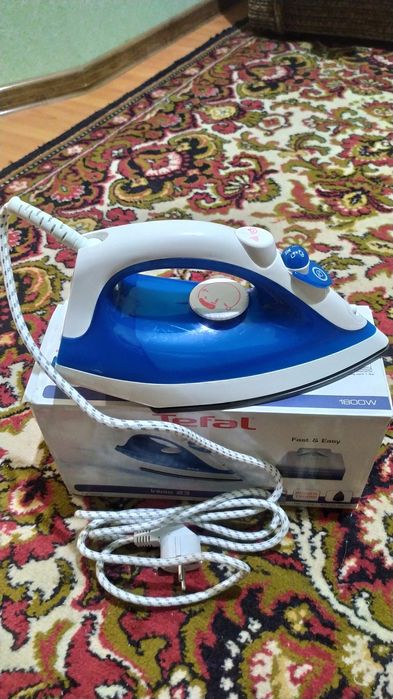 Утюг ,праска ,Tefal практично новий