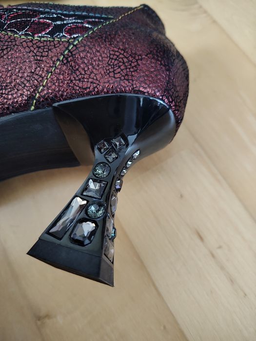 Nowe derby Laura Vita - r.38