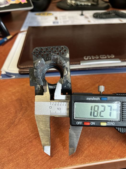 Koszyczki/gniazda czujników parkowania PDC Jeep wk2