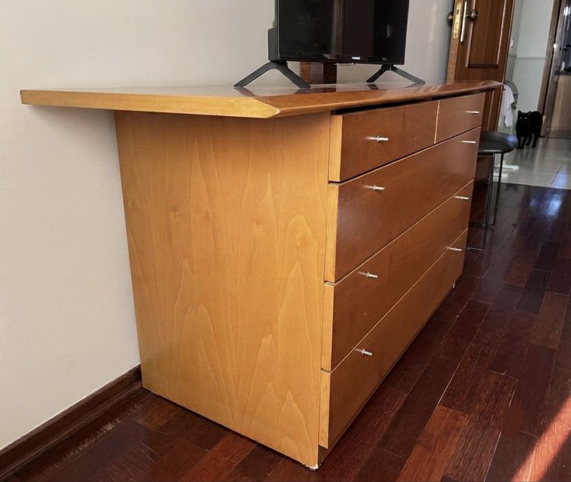Cómoda + Par de Mesas de Cabeceira Altamira-Design Espanhol