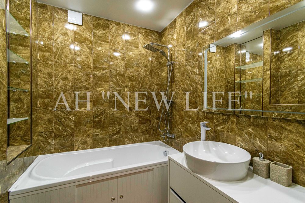 Двокімнатна квартира вул.ЗСУ (озеро Чеха) "Євідновлення", "ЄОселя"