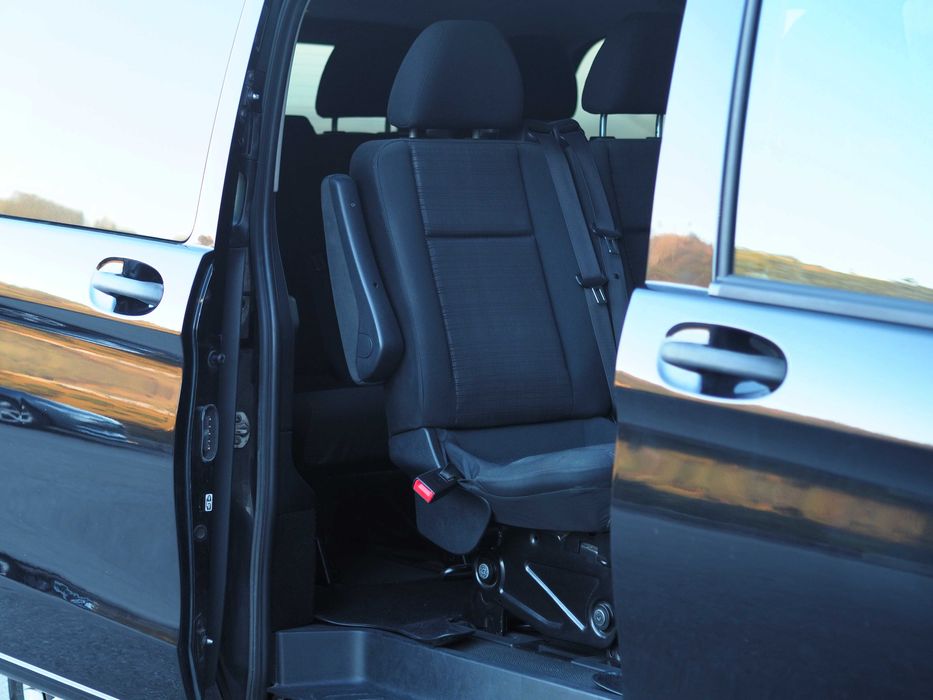 Mercedes Vito Tourer 116 CDi - 9 Lugares