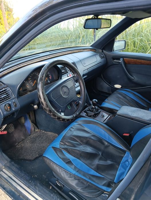 Mercedes c180 286000 kms