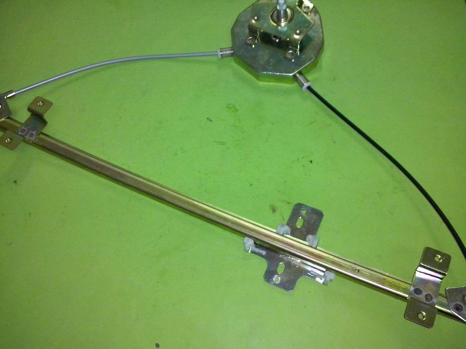 Elevadores/Levanta Vidros manuais Suzuki Vitara (novos)
