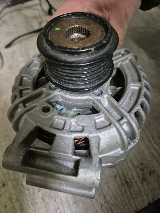 Bosch 12V  Alternator