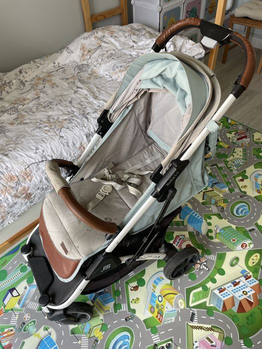 carrinho de bebê