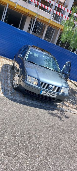 VW BORA 3 dono, carro do dia a dia.