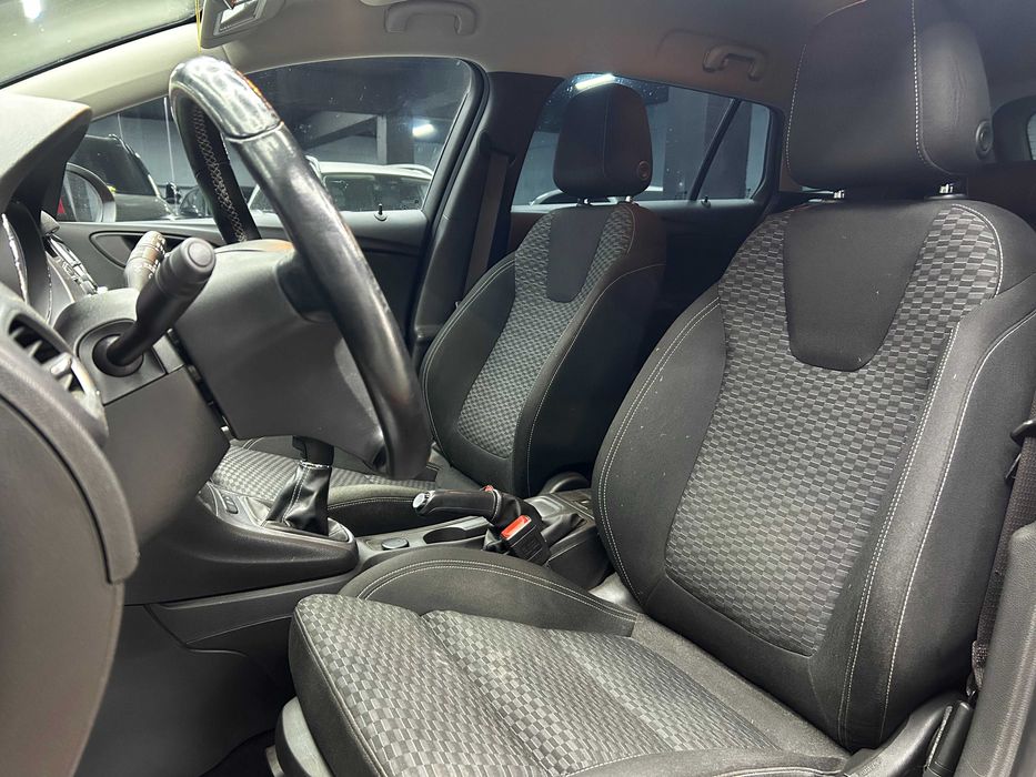 Opel Astra 2016