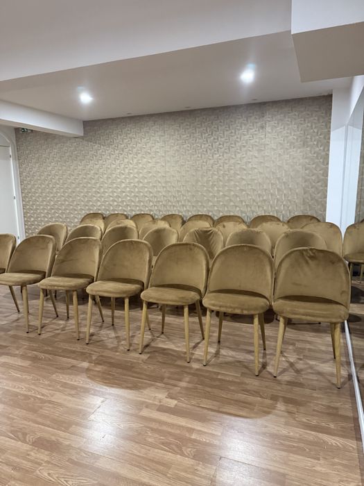 Cadeiras novas total 30