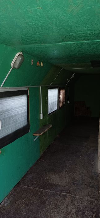 Дом,металевий,утеплений.