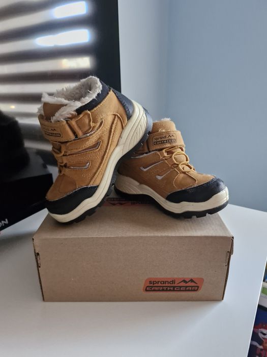 Trzewiki trapery buty zimowe dla chłopca Sprandi 26