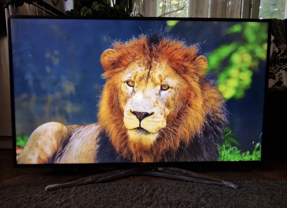 Samsung 55” 4K smart wifi dvbt 2 hevc uhd telewizor led tv