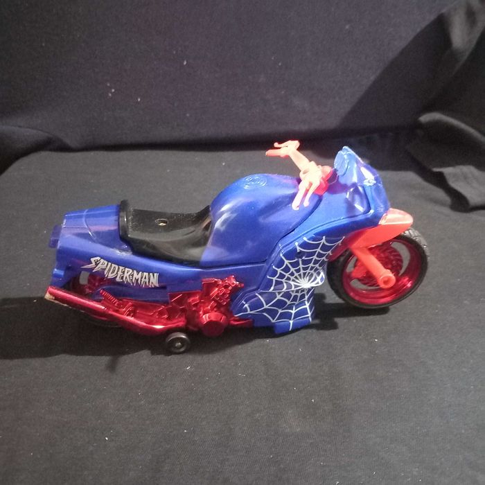 Mota Spiderman usada