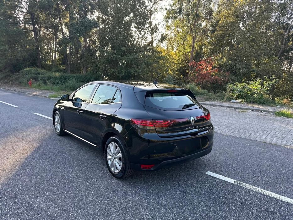 Renault Megane 1.5 DCi 110cv - 2021 Automatico