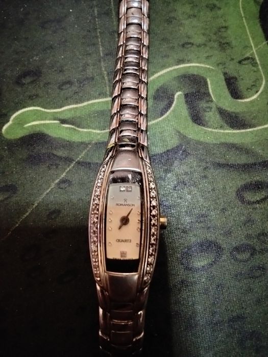 Часы женские Romanson 1230