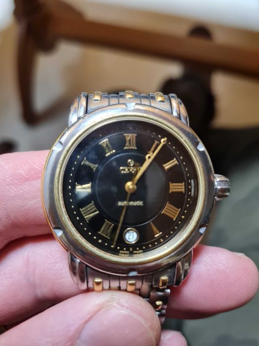 Часы американо-швейцарской компании Gevril