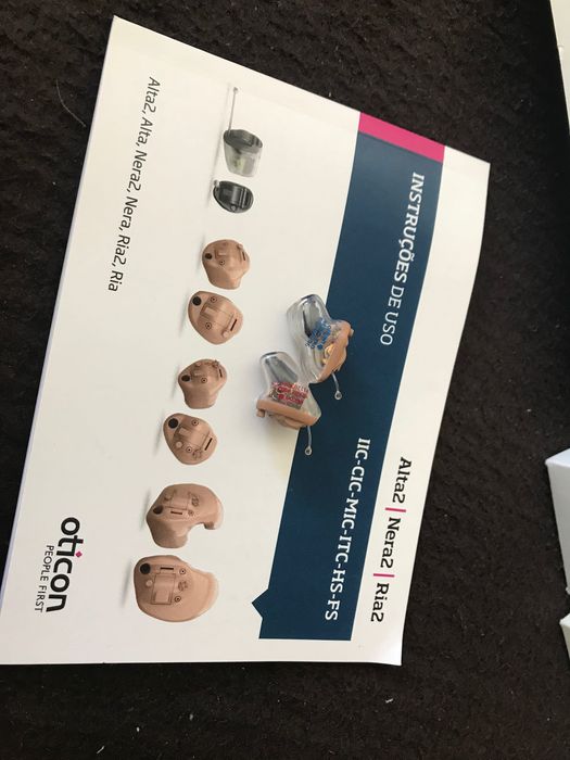 Aparelhos auditivos oticon