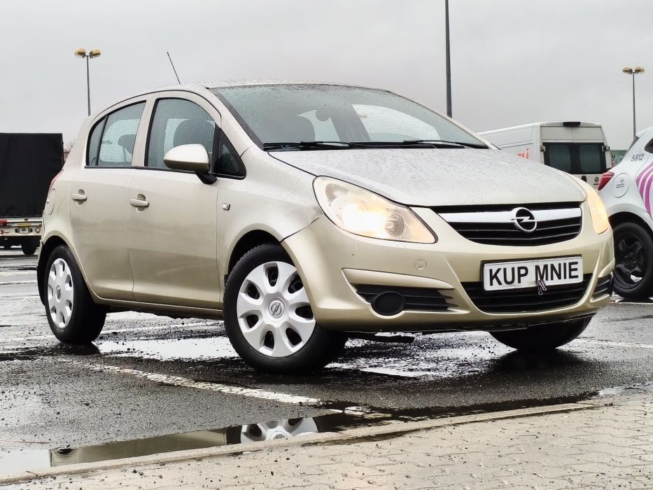 Opel Corsa 1.2B // 2010 // LPG // Zadbana // Raty // Zamiana //

Samoc