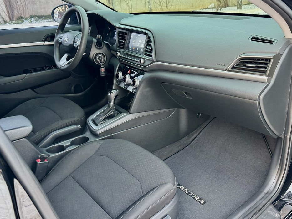 Зовсім НОВЕ АВТО ПРОБІГ 46 Тисяч Кілометрів!!! Hyundai Elantra 2.0