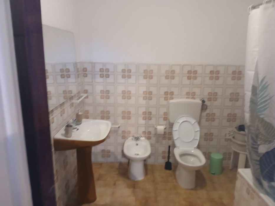 Apartamento T1 c/ TERRAÇO - casal de cambra