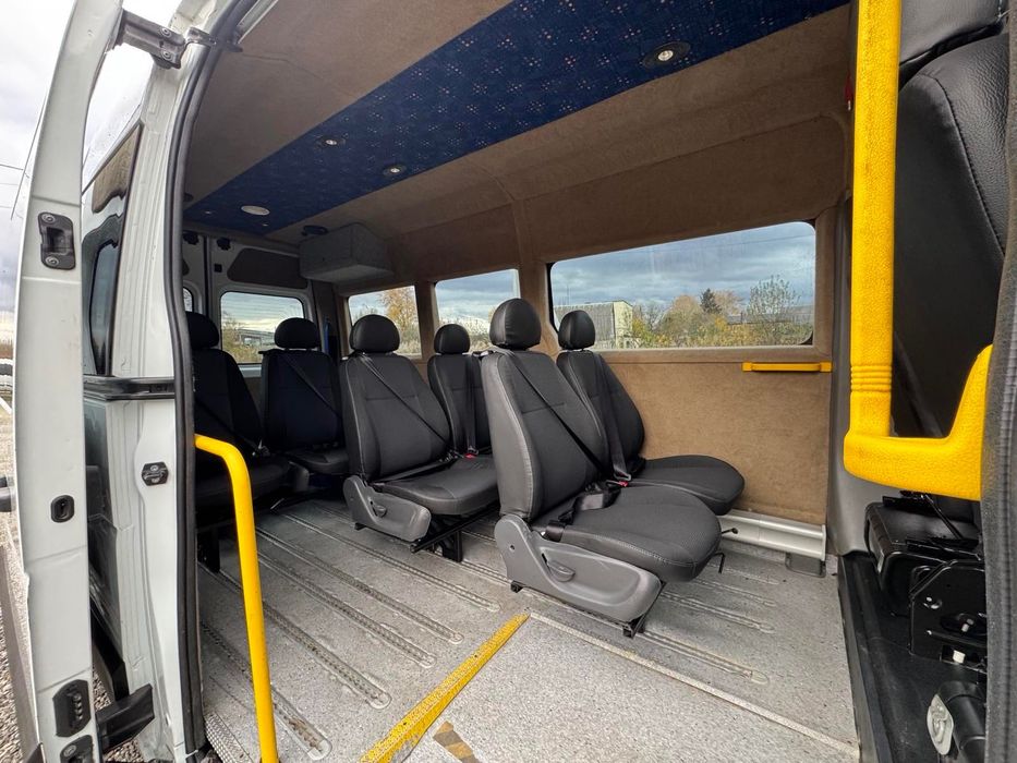 Renault Master 2014 пасажир 8+1