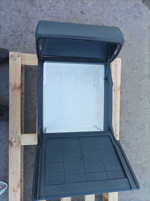 Lodówka MAN 24V 2007