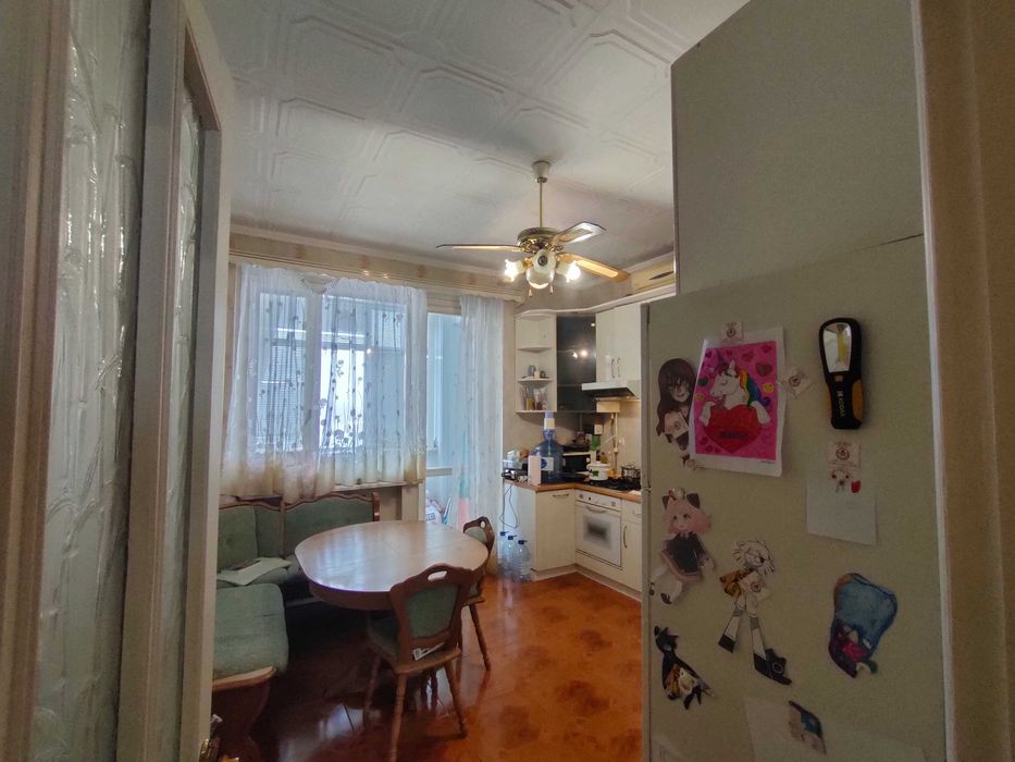 Продам 4кк в Котеджному будинку з гаражем