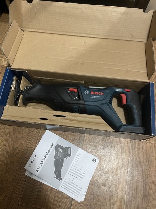Пила шабельна Bosch Professional GSA 185-LI