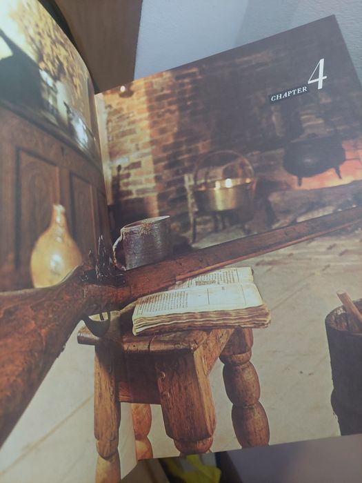 Enciclopédia "The Book of the Gun"