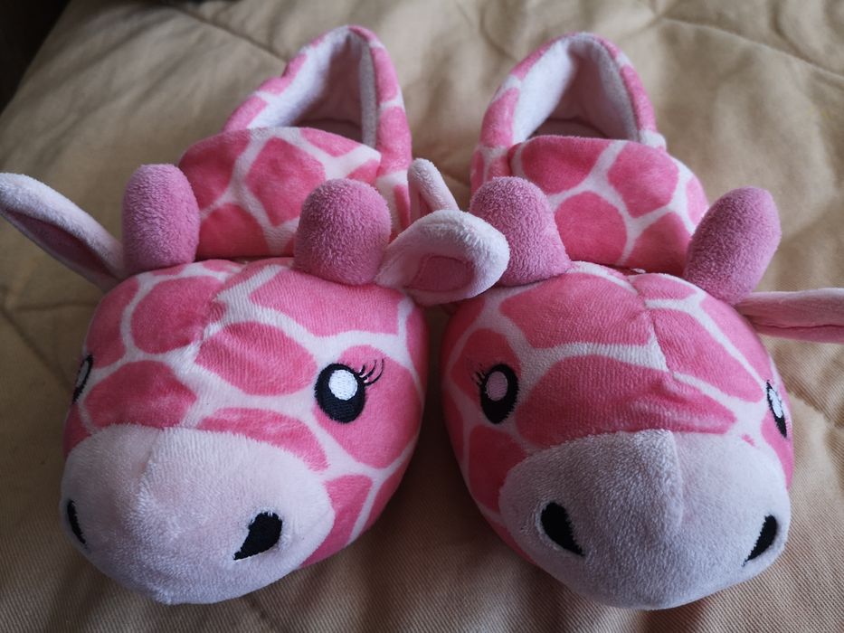 Papucie roz. 29