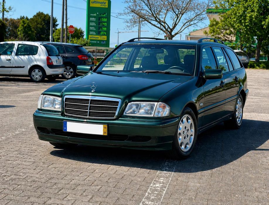 Mercedes-Benz C 220
