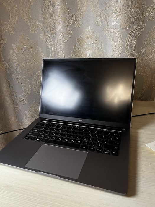 Xiaomi Redmi Book 14 Ryzen 5700U, 16 gb RAM