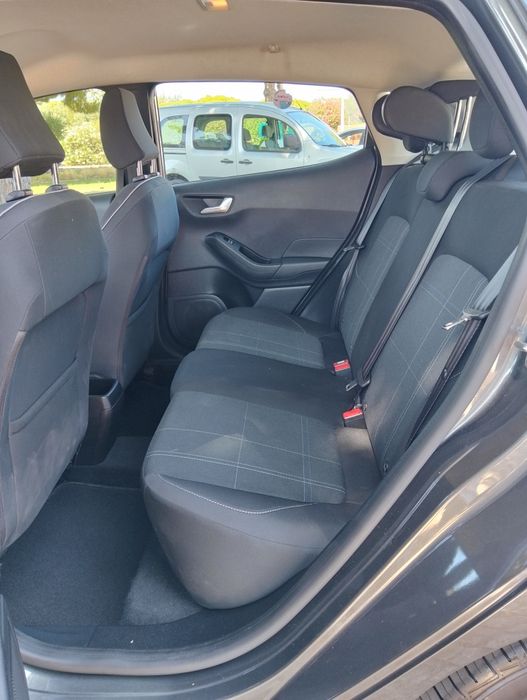 Ford Fiesta Business 1.1 – 85 cv | Janeiro 2018 | 56 300 km