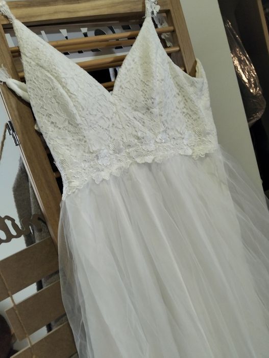 Vestido de noiva novo  tamanho L veste m