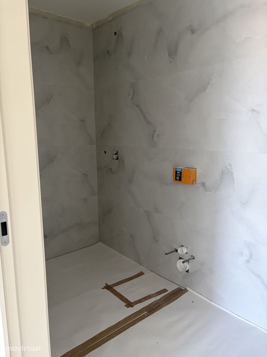 Moderno T3 em Darque com Localização Privilegiada