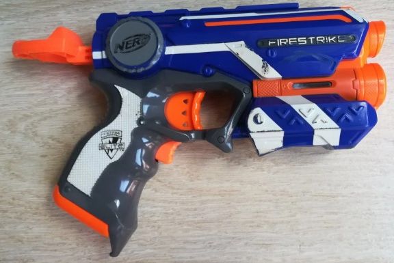 Pistola Nerf Firestrike