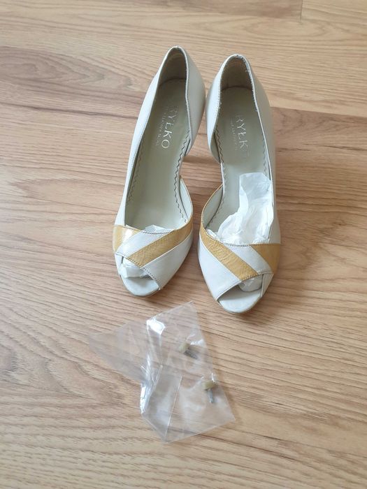 Czułenka szpilki Ryłko 36