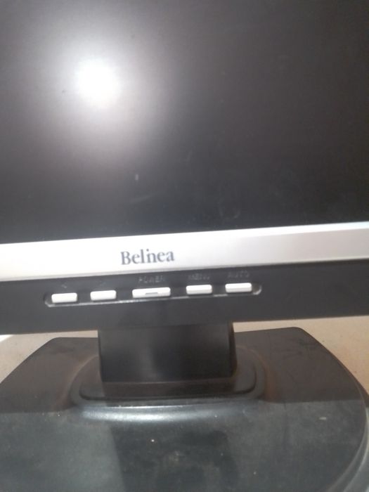 Продам монитор бу.