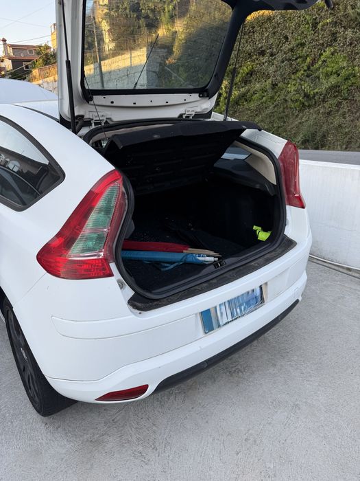 Critroen C4 coupe