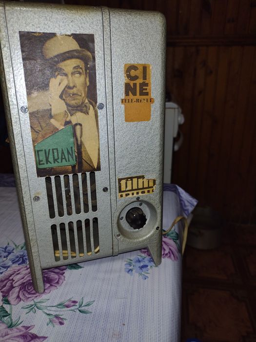 Продам кіно проектор СССР.