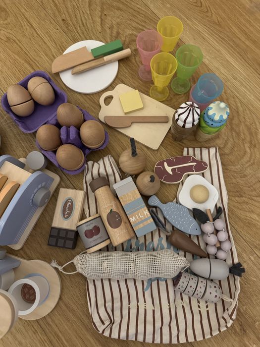 Duży zestaw zabawek do kuchni dziecięcej