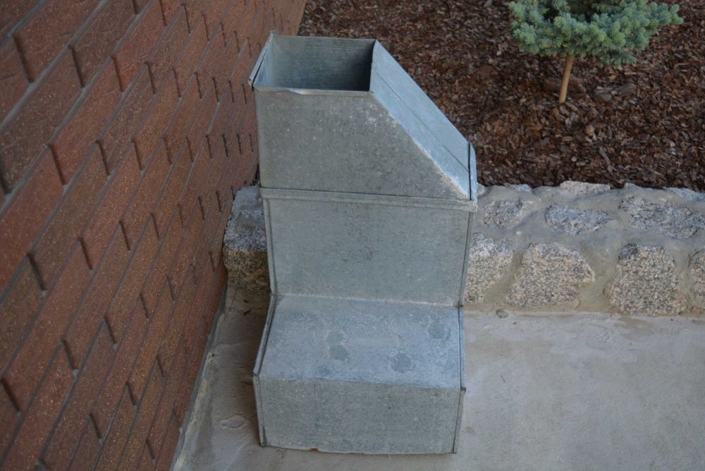 вентиляційний  короб   із оцинкованого металу