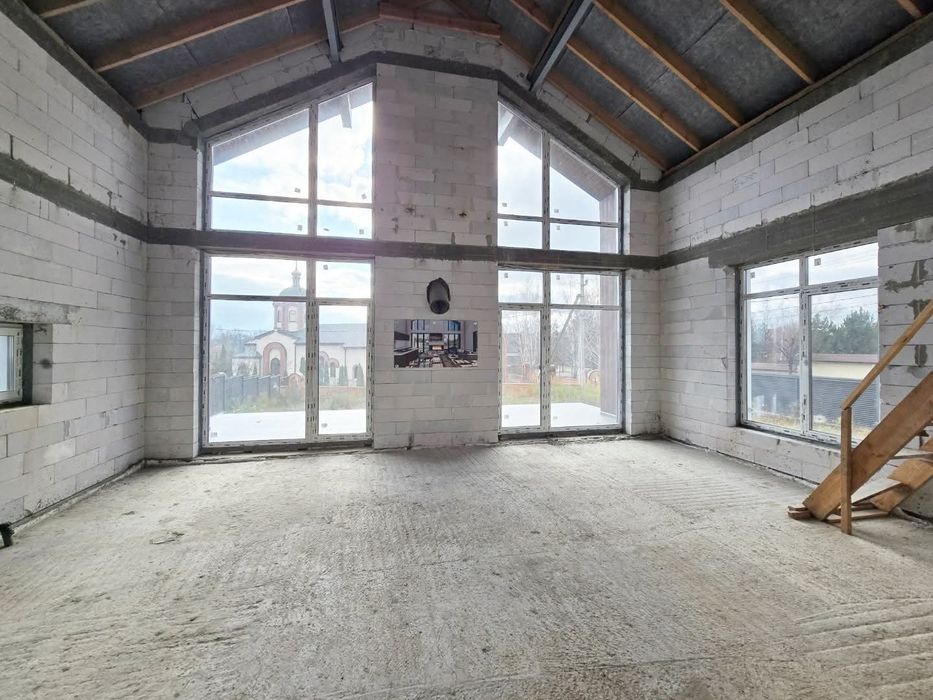 Будинок 240 м2 2 світло ліс 10 соток с. Іванковичі 11 км Феофанія