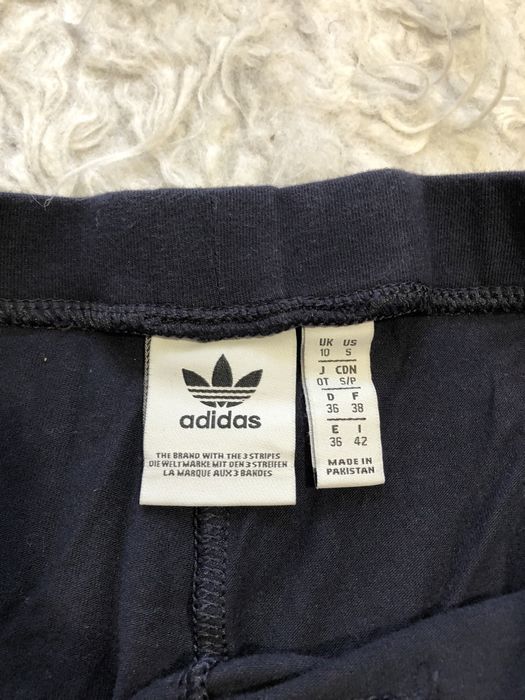 Spodnie dresy Adidas 3 stripes paski rozmiar S granatowe