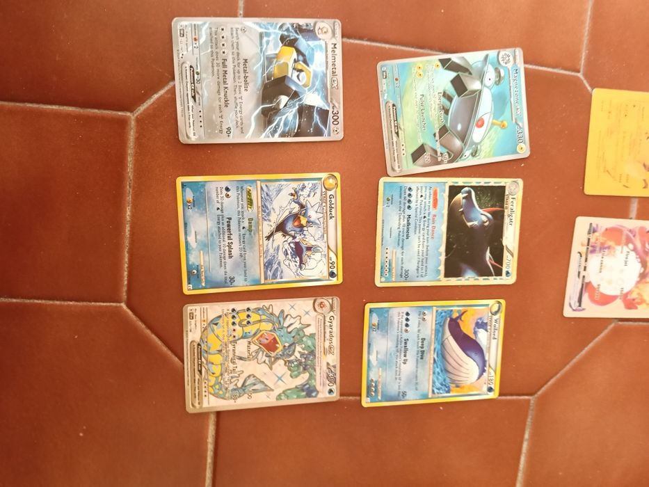 Cartaz de Pokémon troca
