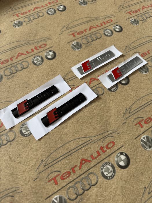 Шильдик эмблема значок Audi S-line на крило, емблема sline