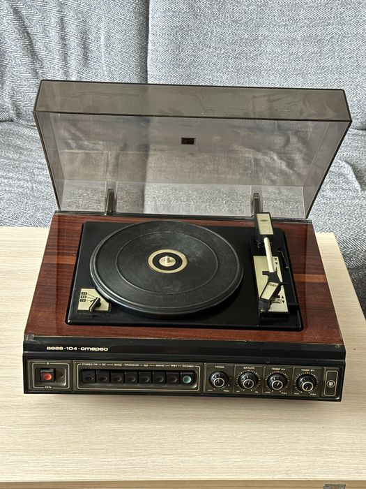 Вініловий програвач Электрофон вега 104 / робочий