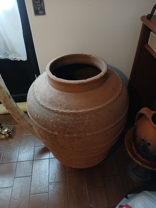 Talha de barro antigo